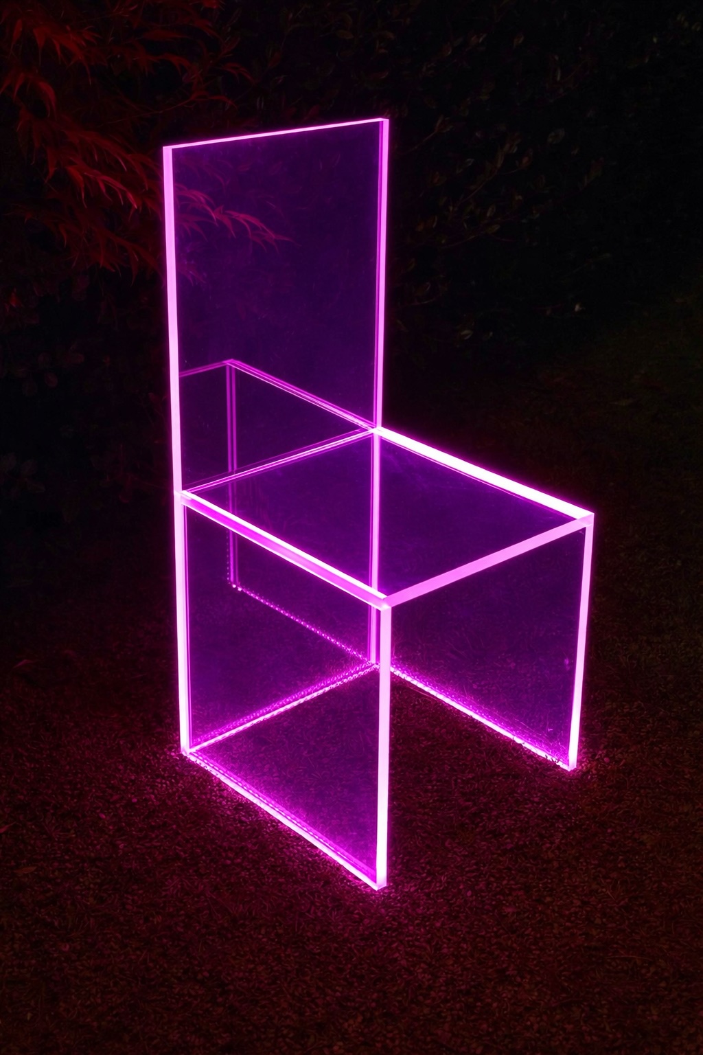 Mood Chair — illuminazione viola